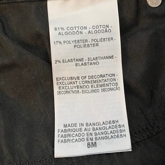 LEVI’s Size 6 Denizen Straight Leg Black Jeans - Picture 9 of 11